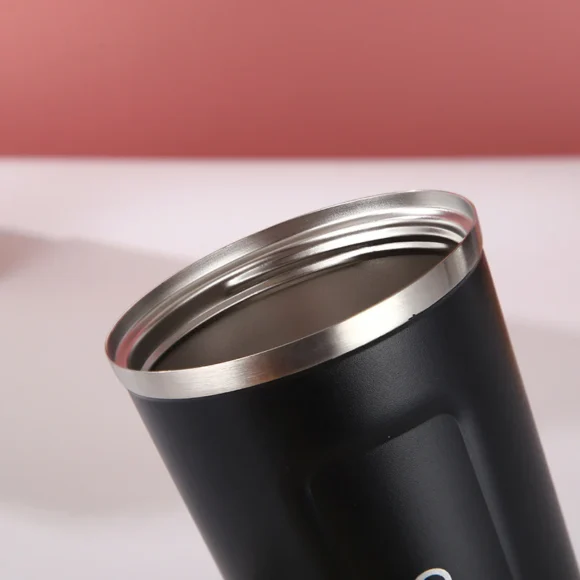 Stainless steel smart coffee mug with LED temperature display, 510ml vacuum insulated travel mug with flip sipper lid, leakproof and BPA-free, ideal for office, car, or gifting